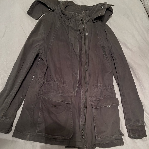 Green Jacket - Picture 1 of 1